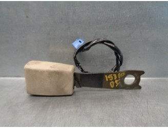 Recambio de enganche cinturon para lexus rx300 (mcu15) luxury referencia OEM IAM 7323048030A0 2 PIN DEL IZQ.