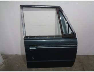 Recambio de puerta delantera derecha para mitsubishi pajero t.d. 2.5 referencia OEM IAM MB275443 VERDE AZULADO 5 PUERTAS