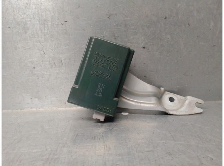 Recambio de modulo electronico para lexus is 200 (ds2/is2) d-cat referencia OEM IAM 8974053060 2513003520 DENSO