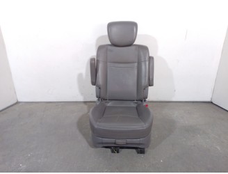 Recambio de asientos trasero derecho para ssangyong rodius ii 2.0 xdi referencia OEM IAM 7500421180ACO 7500421180ACO 