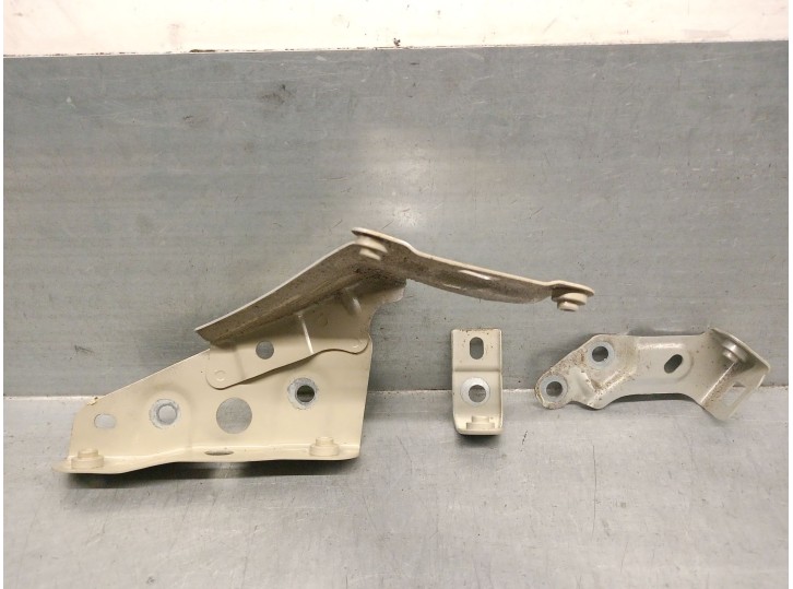 Recambio de refuerzo lateral para skoda scala (nw1) 1.0 tsi referencia OEM IAM 657821227 657821227 