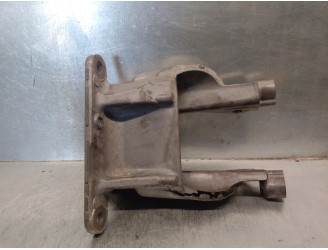 Recambio de soporte motor para subaru legacy v station wagon (br) 2.0 d awd referencia OEM IAM 41032AJ020 41032AJ020 