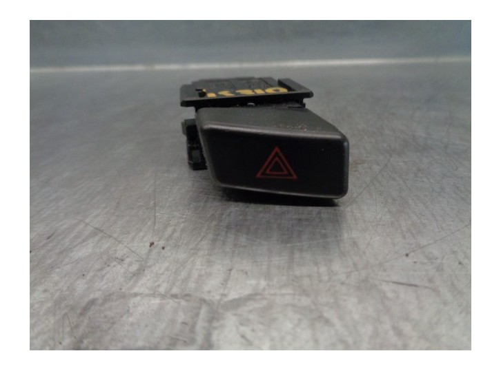 Recambio de warning para lexus rx300 (mcu15) luxury referencia OEM IAM 8433248010  