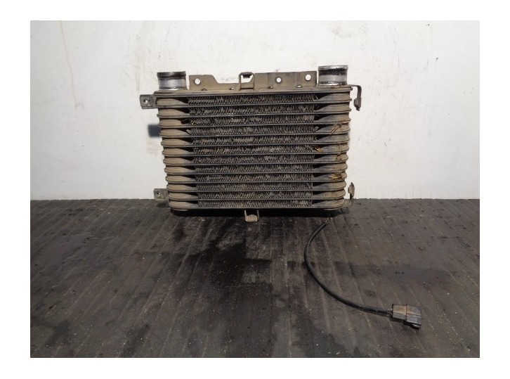 Recambio de intercooler para mitsubishi pajero t.d. 2.5 referencia OEM IAM MD139359 1271000290 DENSO