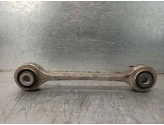 Recambio de brazo suspension superior delantero izquierdo para audi q7 (4l) 3.0 tdi referencia OEM IAM 7L0407047B 