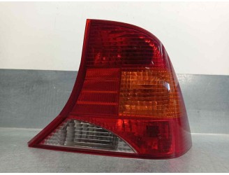 PILOTO TRASERO DERECHO XS4X13404BE 4 PUERTAS