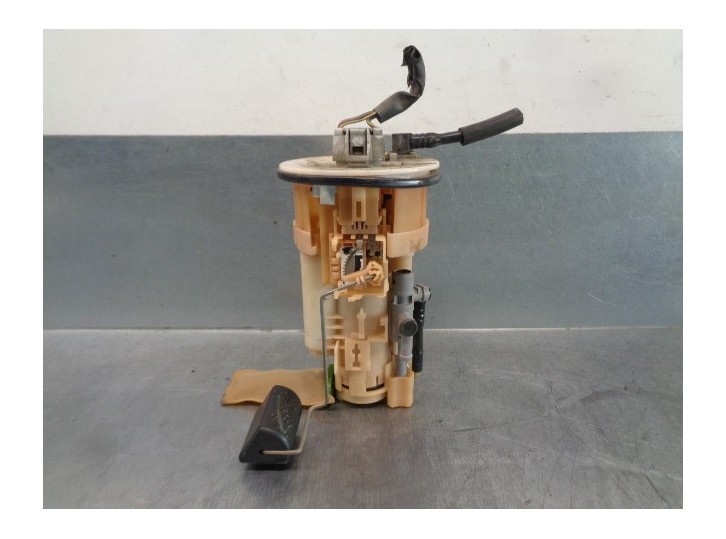 Recambio de aforador para lexus rx300 (mcu15) luxury referencia OEM IAM 7702048041 1019616821 DENSO