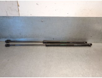 Recambio de amortiguadores maletero / porton para skoda scala (nw1) 1.0 tsi referencia OEM IAM 657827551A 657827551A 