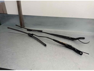 Recambio de brazo limpia delantero derecho para peugeot partner furgoneta/monovolumen (k9 partner furgoneta/monovolumen (k9 refe