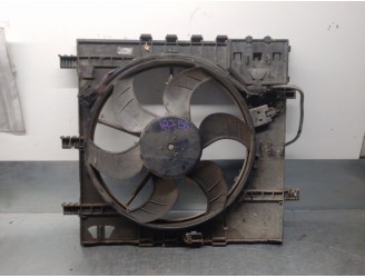 Recambio de electroventilador para mercedes-benz vito (w638) caja cerrada 2.2 16v cdi turbodiesel cat referencia OEM IAM 0719900