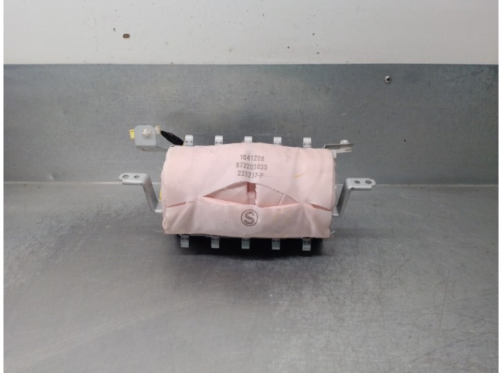 Recambio de airbag delantero derecho para lexus is 200 (ds2/is2) d-cat referencia OEM IAM TKPAB0041 