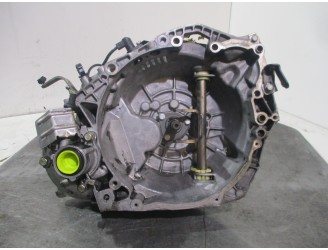 Replacement gearbox for Citroën Xantia Berlina 1.9 turbodiesel OEM IAM reference 20CH97 8212441 