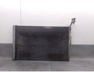 Recambio de condensador / radiador aire acondicionado para volkswagen touareg (7p5, 7p6) 3.0 v6 tdi referencia OEM IAM 7P0820411