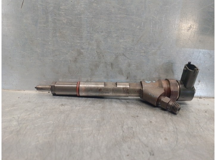 Recambio de inyector para chrysler voyager (rg) 2.8 crd executive referencia OEM IAM 0445110059 0445110059 BOSCH