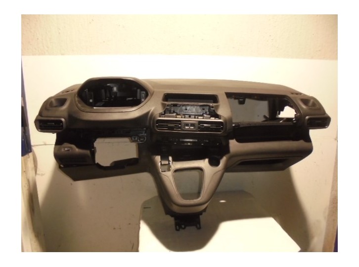 Recambio de salpicadero para peugeot partner furgoneta/monovolumen (k9 partner furgoneta/monovolumen (k9 referencia OEM IAM NEG