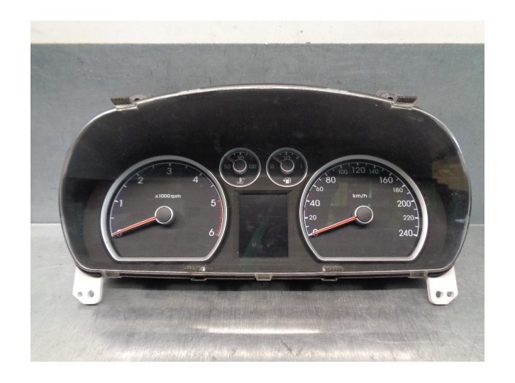 Recambio de cuadro instrumentos para hyundai i30 1.6 crdi cat referencia OEM IAM 940332R200 1100176560 