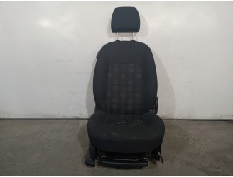 Recambio de asiento delantero derecho para hyundai i10 1.2 cat referencia OEM IAM 881000X620PAE TELA NEGRA CON LUNARES 5 PUERTAS