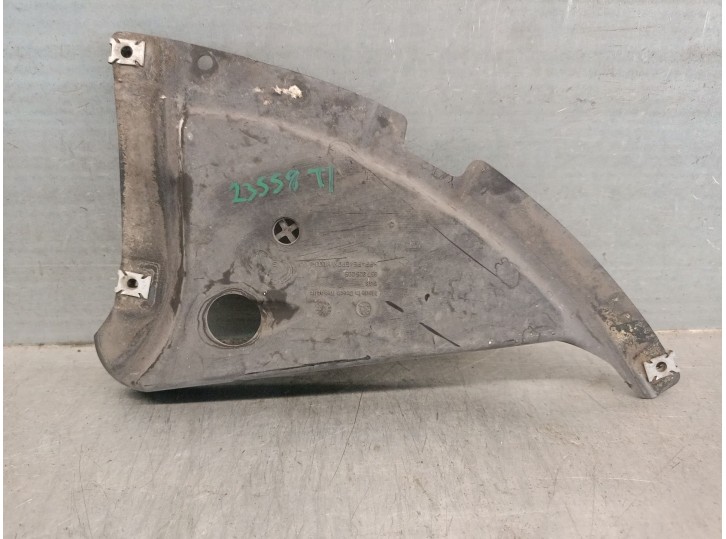 Recambio de molduras traseras para skoda scala (nw1) 1.0 tsi referencia OEM IAM 657825205 657825205 