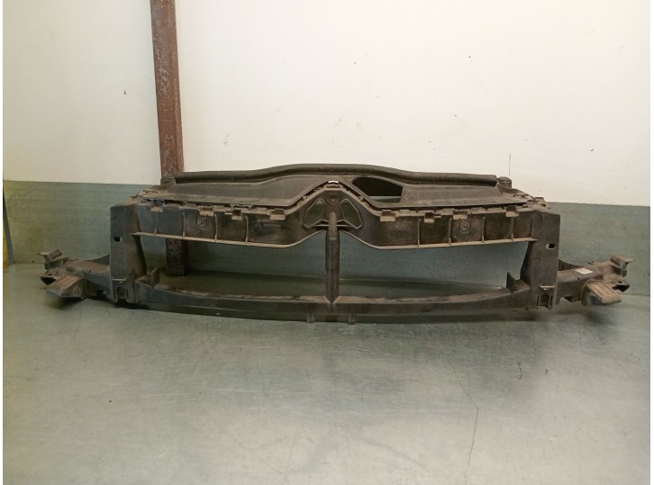 Recambio de panel frontal para citroën c4 lim. 1.6 16v referencia OEM IAM 9673046277 7416W9 