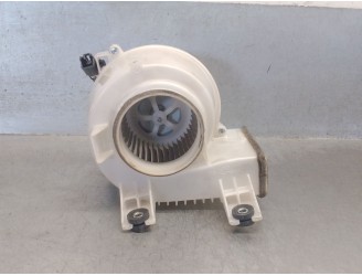 Recambio de motor calefaccion para toyota rav 4 iv (_a4_) 2.5 hybrid (ava42_) referencia OEM IAM G923048070 G923048070 117300645