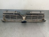 Recambio de rejilla delantera para hyundai santamo 2.0 16v referencia OEM IAM 86350M2000 86350M2010 