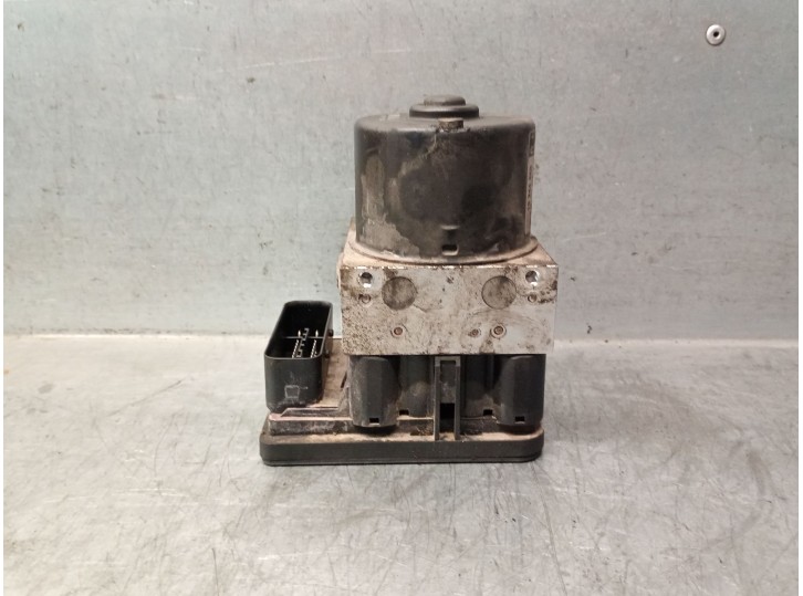 Recambio de abs para opel zafira b 1.8 16v referencia OEM IAM 13244860 530156 10020602644 ATE