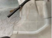 Recambio de deposito limpia para toyota corolla (e11) 1.6 16v referencia OEM IAM 060351618  