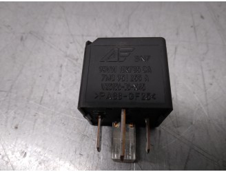 Recambio de rele para audi a3 (8l) 1.9 tdi referencia OEM IAM 7M0951253A 
