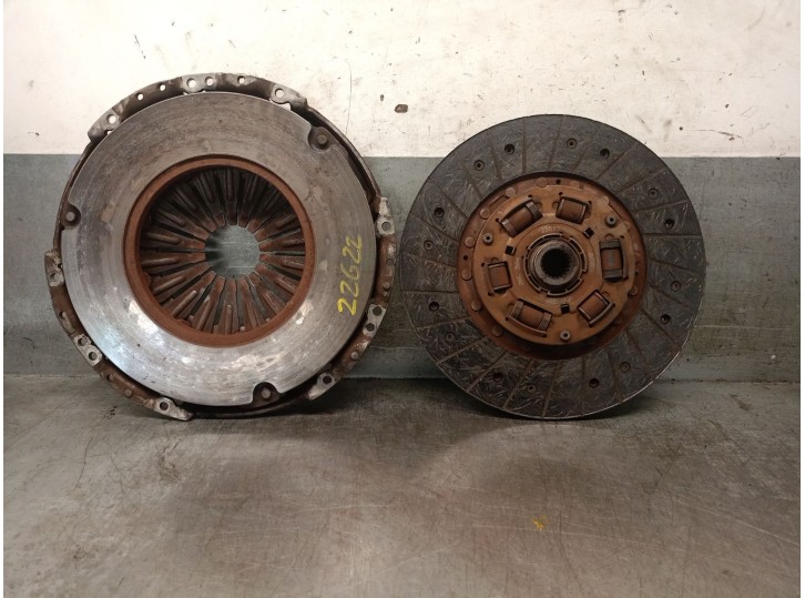 Recambio de kit embrague para hyundai accent iii sedán (mc) 1.5 crdi gls referencia OEM IAM 4130023510 4130023510 