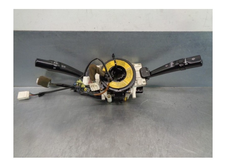 Recambio de mando luces para ssangyong rodius xdi referencia OEM IAM 8591A21260  