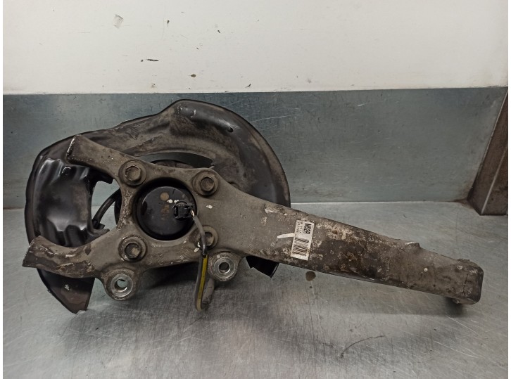 Recambio de mangueta delantera derecha para lexus is 200 (ds2/is2) d-cat referencia OEM IAM 4320153010  