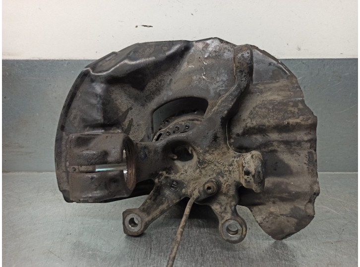 Recambio de mangueta delantera izquierda para bmw serie 3 compact (e46) 2.0 16v diesel cat referencia OEM IAM 31211096429 