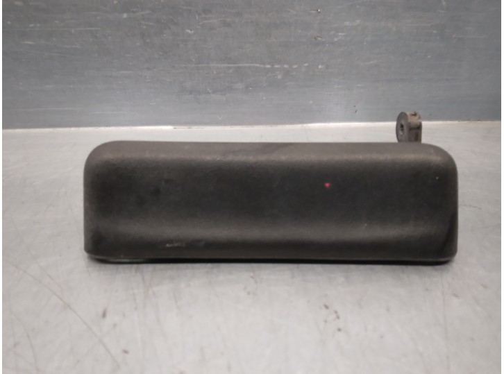 Recambio de maneta exterior delantera izquierda para ford sierra berlina referencia OEM IAM 7220481  3 PUERTAS