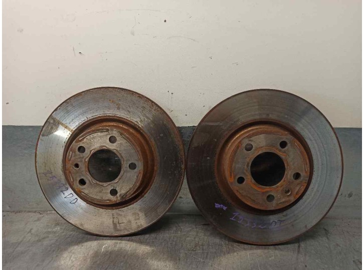 Replacement front brake disc for Alfa Romeo 156 (116) 1.6 T.Spark Progression OEM IAM reference 60658567 