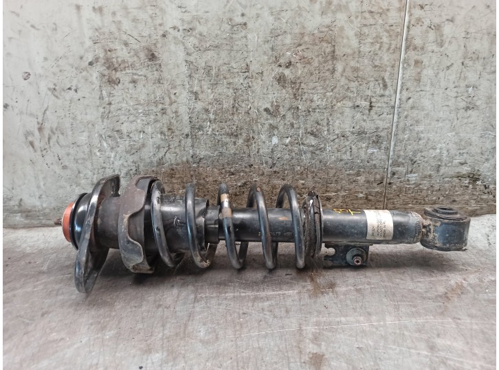 Replacement rear left shock absorber for Mini R50, R53 Cooper OEM IAM reference 33506764913 341924 KYB