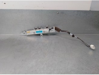 Recambio de antena para lexus is 200 (ds2/is2) d-cat referencia OEM IAM 8630053160  