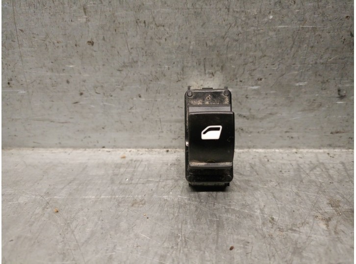 Recambio de mando elevalunas delantero derecho para citroën jumpy iii furgoneta (v_) 2.0 bluehdi 120 referencia OEM IAM 96762292