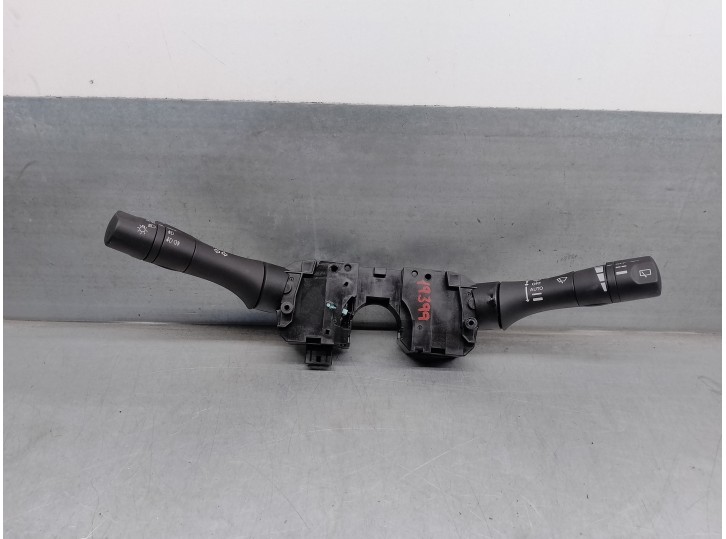 Recambio de mando luces para nissan juke (f15) 1.6 16v referencia OEM IAM 255601KK0C 