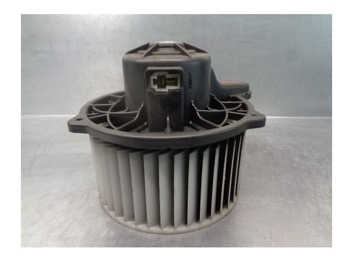 Recambio de motor calefaccion para hyundai ix 55 style referencia OEM IAM 971132B000  