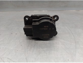 Recambio de motor apertura trampillas climatizador para citroën c5 berlina 2.0 hdi fap referencia OEM IAM 9833381680 647947 BEHR