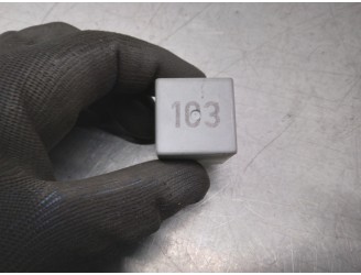 Recambio de rele para volkswagen golf iv berlina (1j1) 1.9 tdi referencia OEM IAM 357911253  