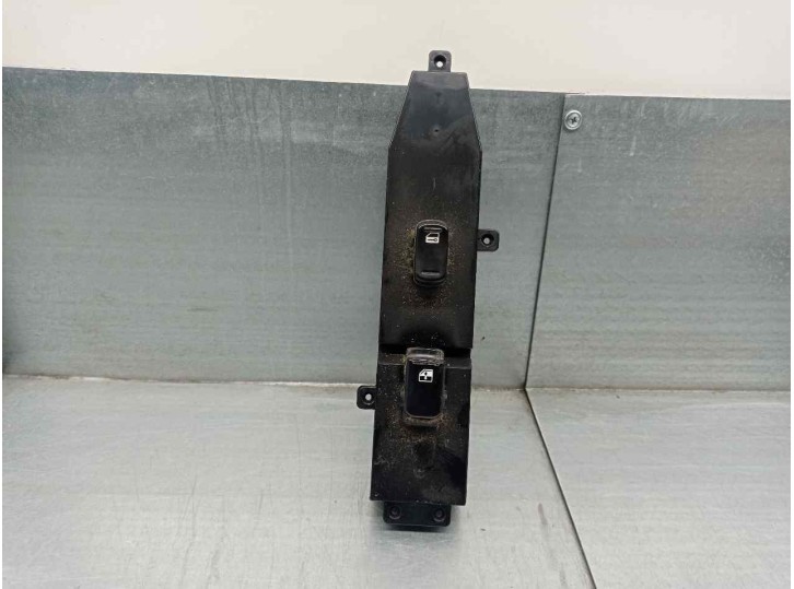 Recambio de mando elevalunas delantero derecho para hyundai ix 55 style referencia OEM IAM 935753J002WK  