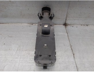 Recambio de mando elevalunas delantero derecho para citroën c5 berlina 2.0 hdi fap referencia OEM IAM 96661102XT  