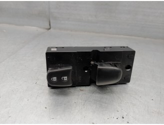 Recambio de mando elevalunas delantero derecho para nissan juke (f15) 1.6 16v referencia OEM IAM 254111KA5A  