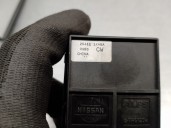 Recambio de mando elevalunas delantero derecho para nissan juke (f15) 1.6 16v referencia OEM IAM 254111KA5A  