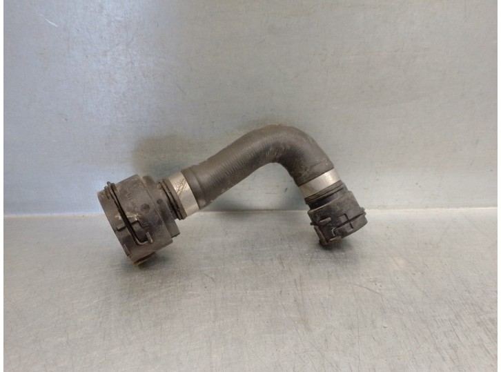 Recambio de tubo para mercedes-benz clase v (w447) referencia OEM IAM A4475016100 