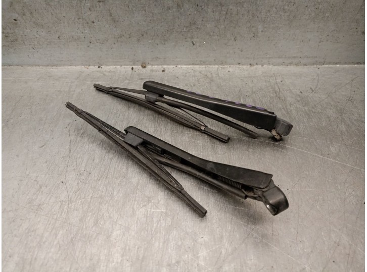 Recambio de brazo limpia delantero derecho para volvo s40 i (644) 1.8 referencia OEM IAM B4184S2 B4184S2 