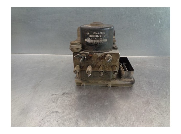 Recambio de abs para ssangyong rodius xdi referencia OEM IAM 4894021200 06210200664 ATE