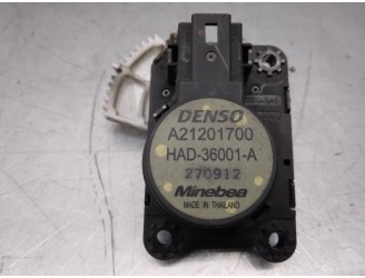 Recambio de motor calefaccion para renault clio iv 1.5 dci diesel fap energy referencia OEM IAM A21201700 MOTOR DE TRAMPILLA 