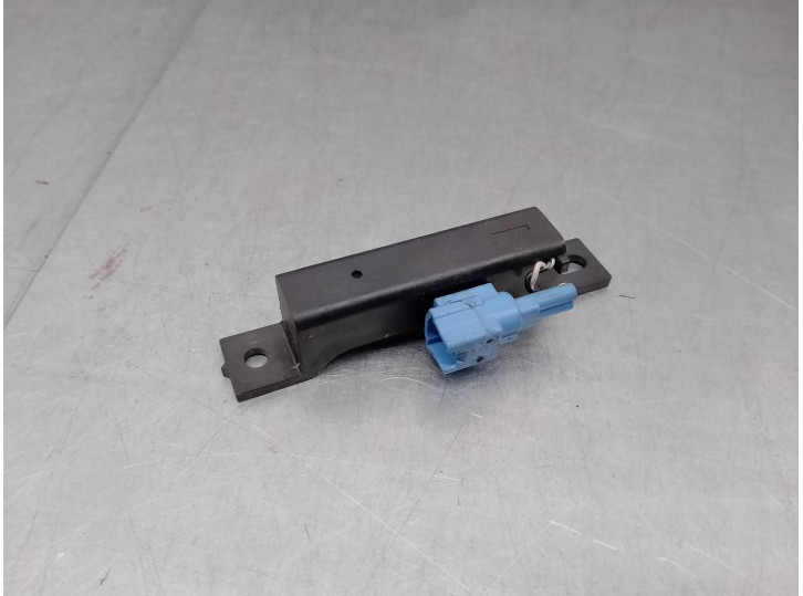 Recambio de sensor impacto para nissan juke (f15) 1.6 16v referencia OEM IAM H130109 